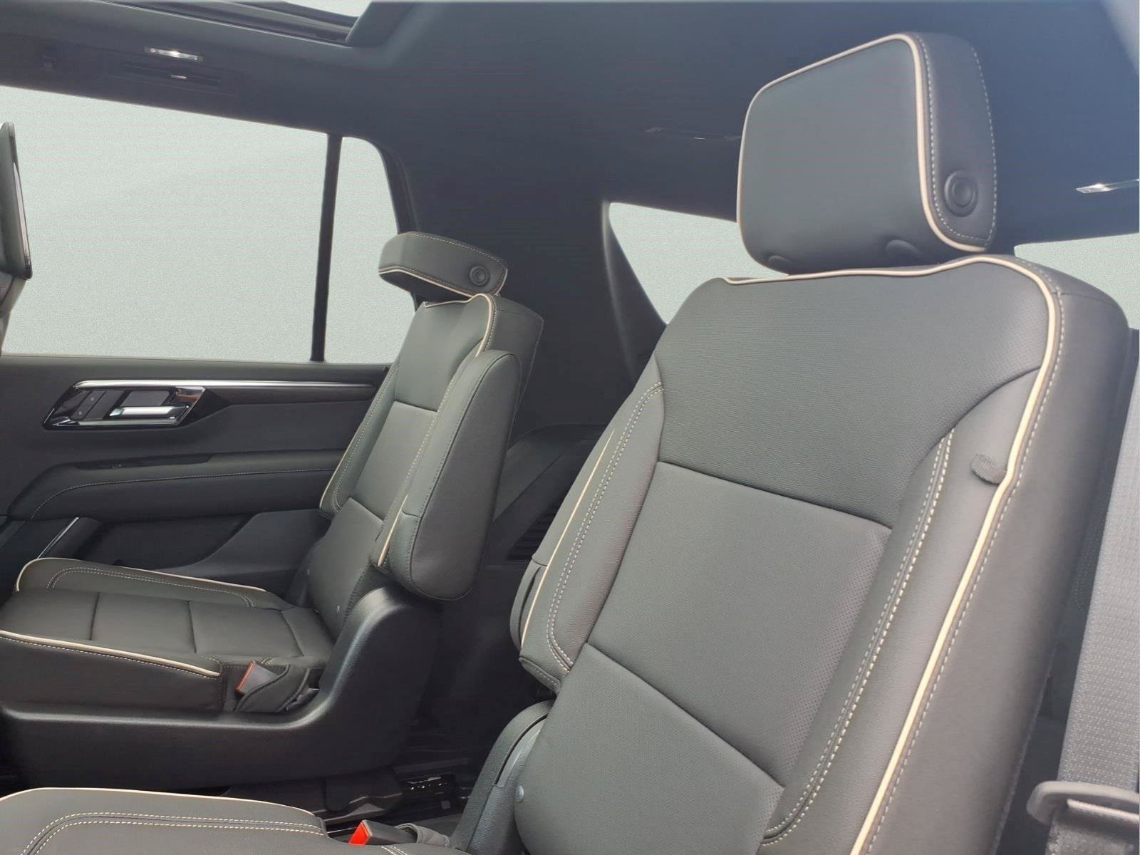 New 2026 Chevrolet Tahoe Premier AWD/4WD image 10