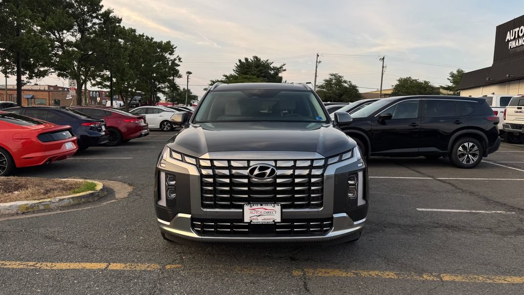 Used 2023 Hyundai Palisade Calligraphy AWD/4WD image 2