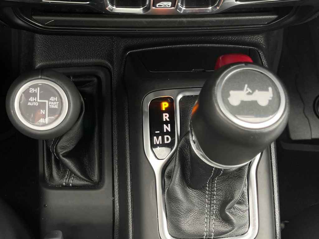 Used 2024 Jeep Wrangler High Altitude AWD/4WD image 33