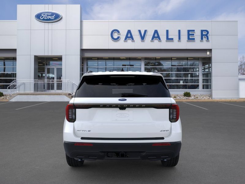 Used 2026 Ford Explorer Active AWD/4WD image 5