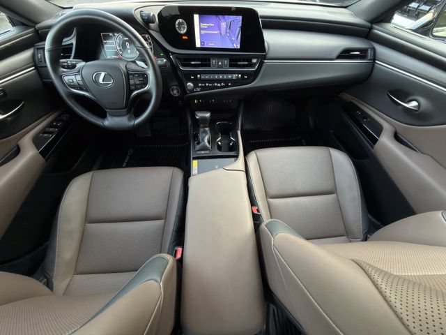 Used 2025 Lexus ES 350 w/ Premium Package FWD image 10