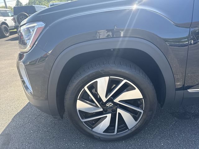 Used 2024 Volkswagen Atlas SEL AWD/4WD image 21