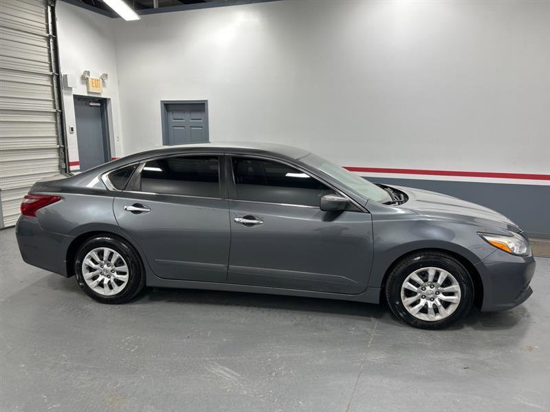 Used 2018 Nissan Altima 2.5 S w/ S Convenience Package image 6