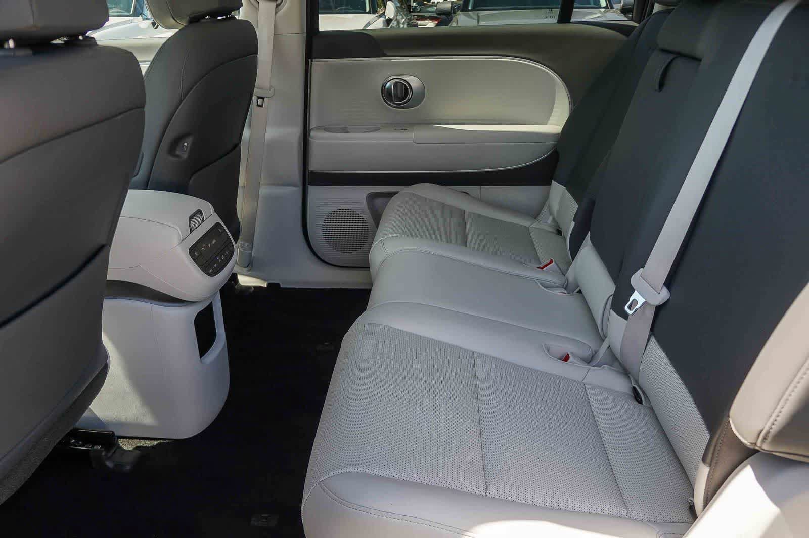 Certified 2026 Hyundai Ioniq 9 SEL AWD/4WD image 24