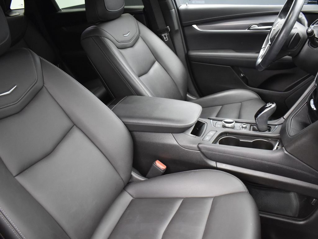 Used 2023 Cadillac XT5 Luxury image 33