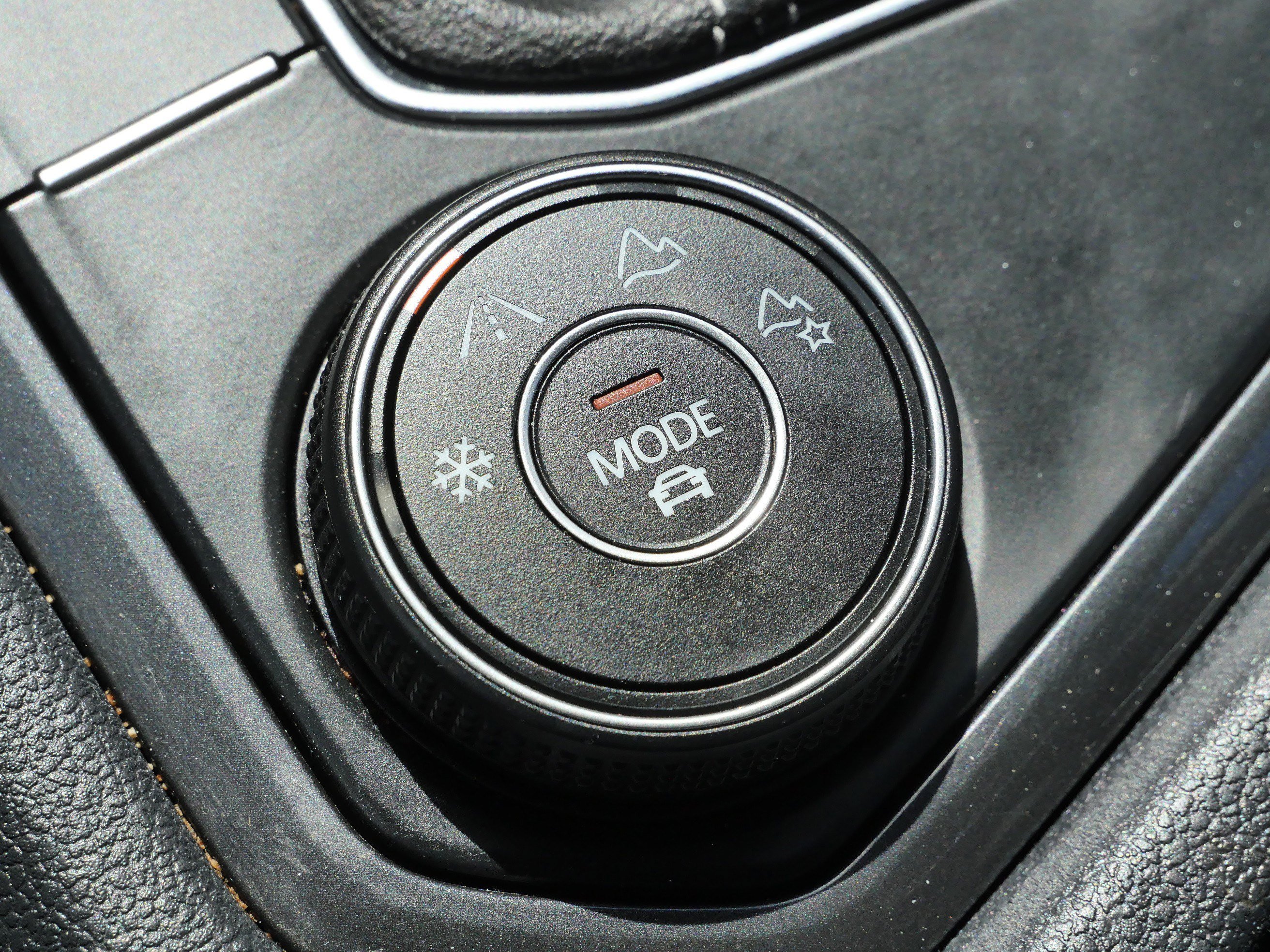 Used 2022 Volkswagen Tiguan S AWD/4WD image 28
