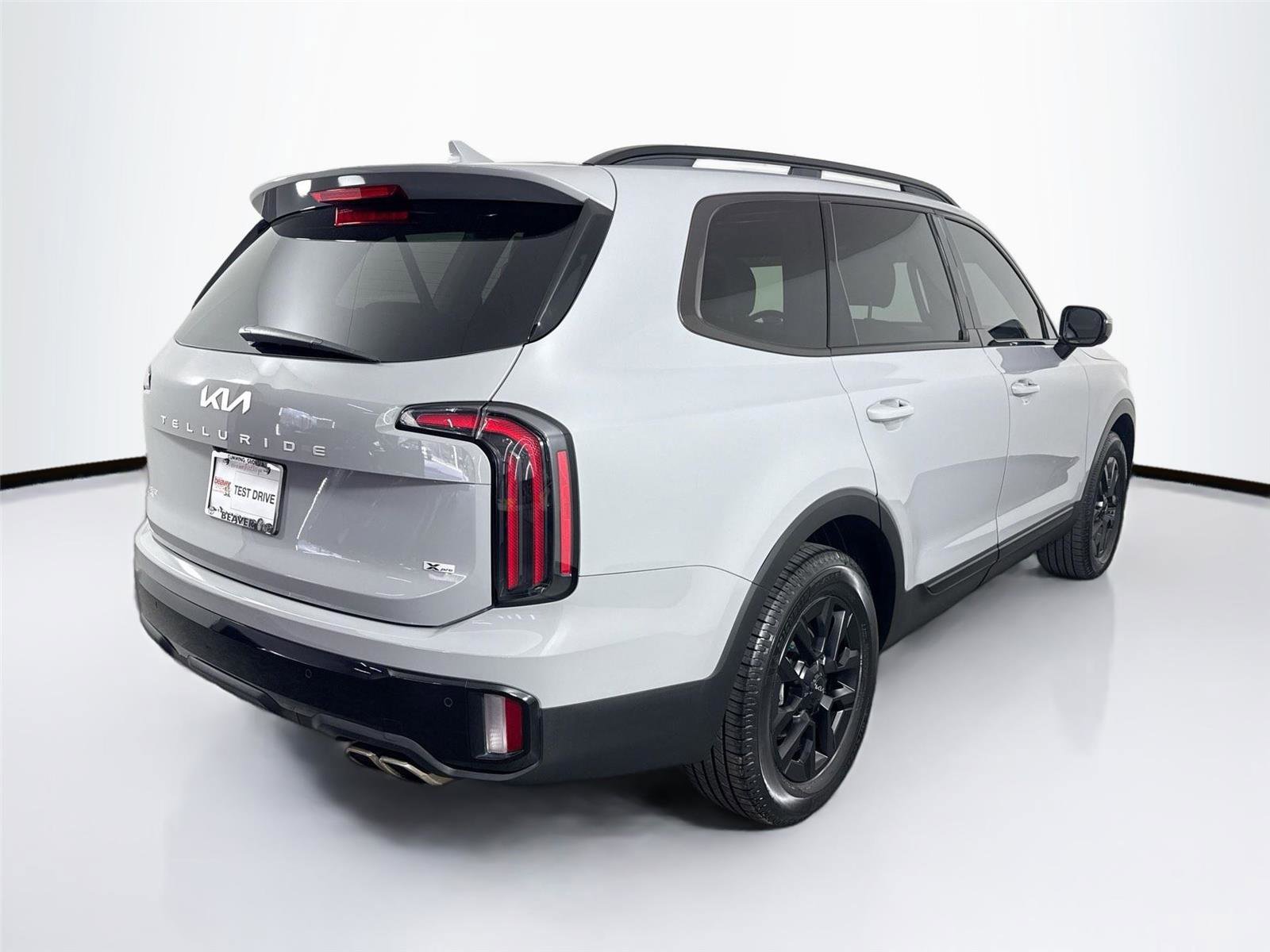 Used 2024 Kia Telluride SX X-Pro image 2
