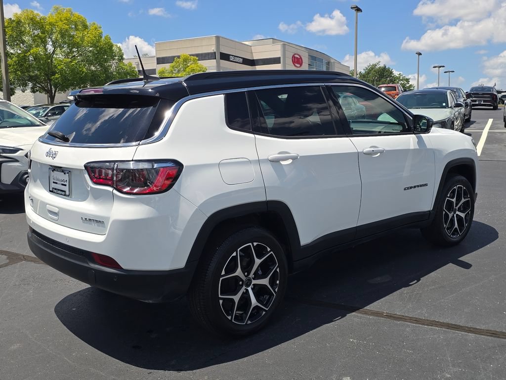 Used 2025 Jeep Compass Limited AWD/4WD image 3