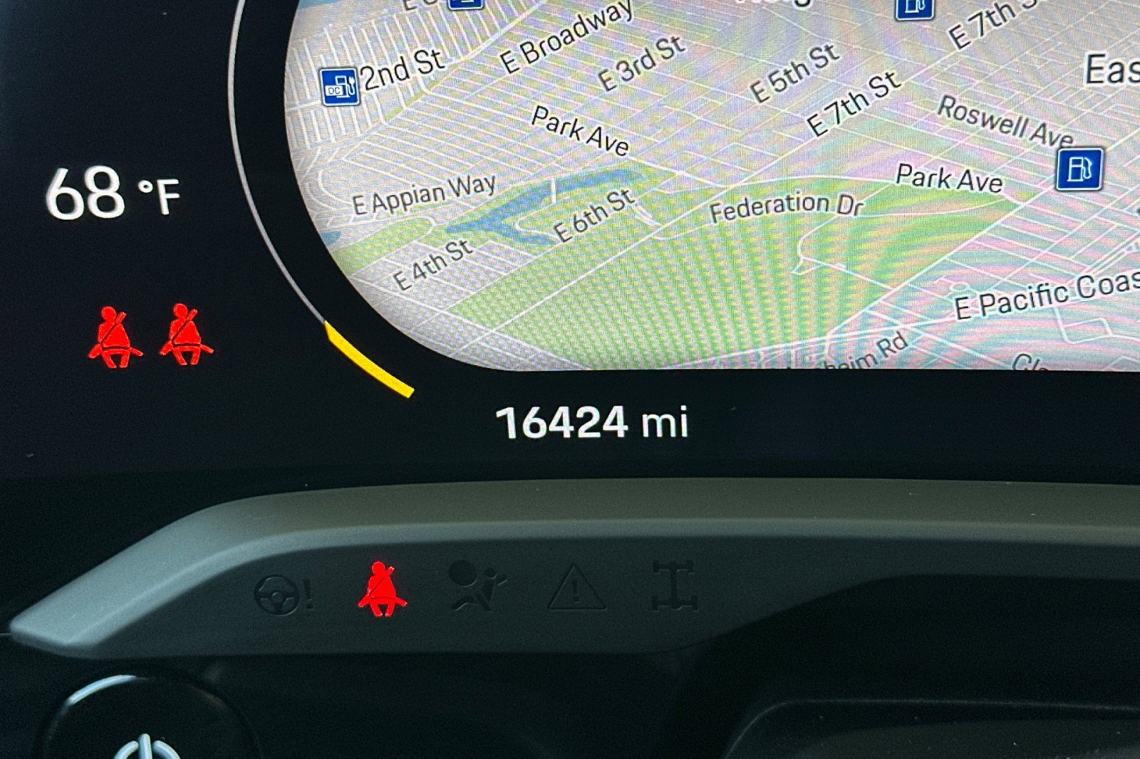 Certified 2021 Porsche Taycan Turbo S image 25