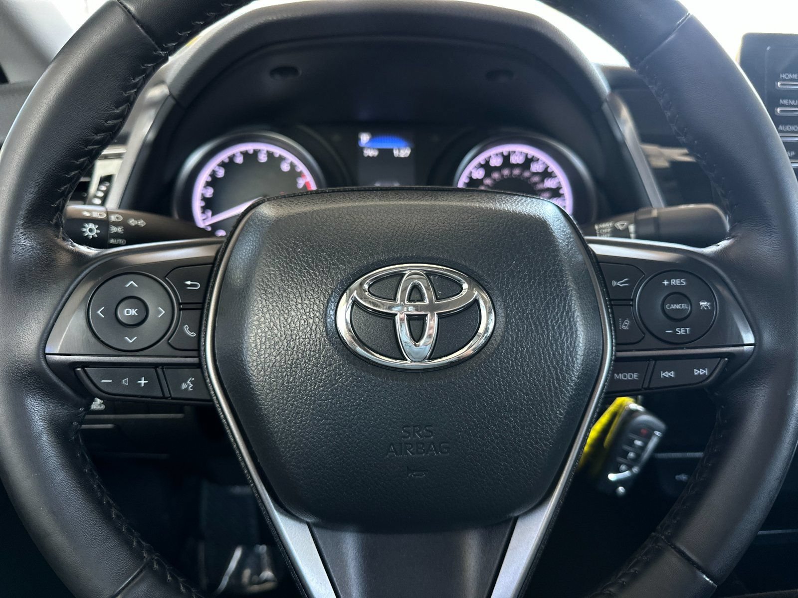Used 2024 Toyota Camry SE FWD image 19