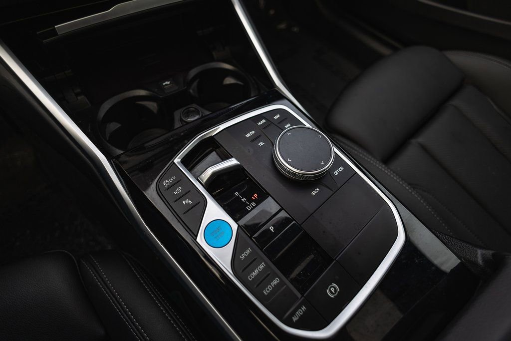 Used 2024 BMW i4 xDrive40i AWD/4WD image 17