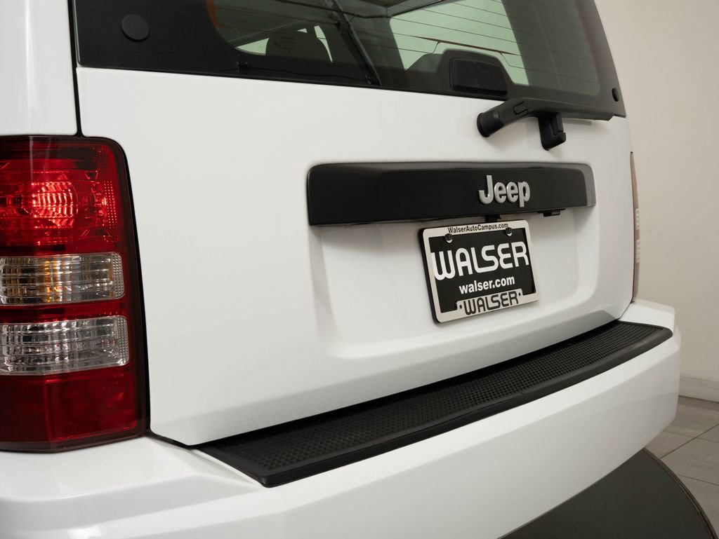 Used 2012 Jeep Liberty Sport RWD image 18