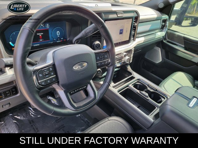 Used 2025 Ford F350 Platinum AWD/4WD image 12