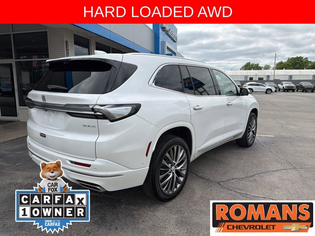 Used 2025 Buick Enclave Avenir w/ Super Cruise Package AWD/4WD image 3
