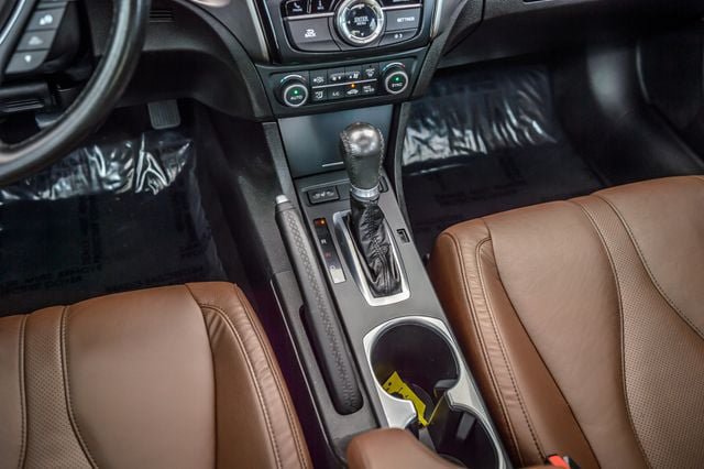 Used 2019 Acura ILX FWD image 32