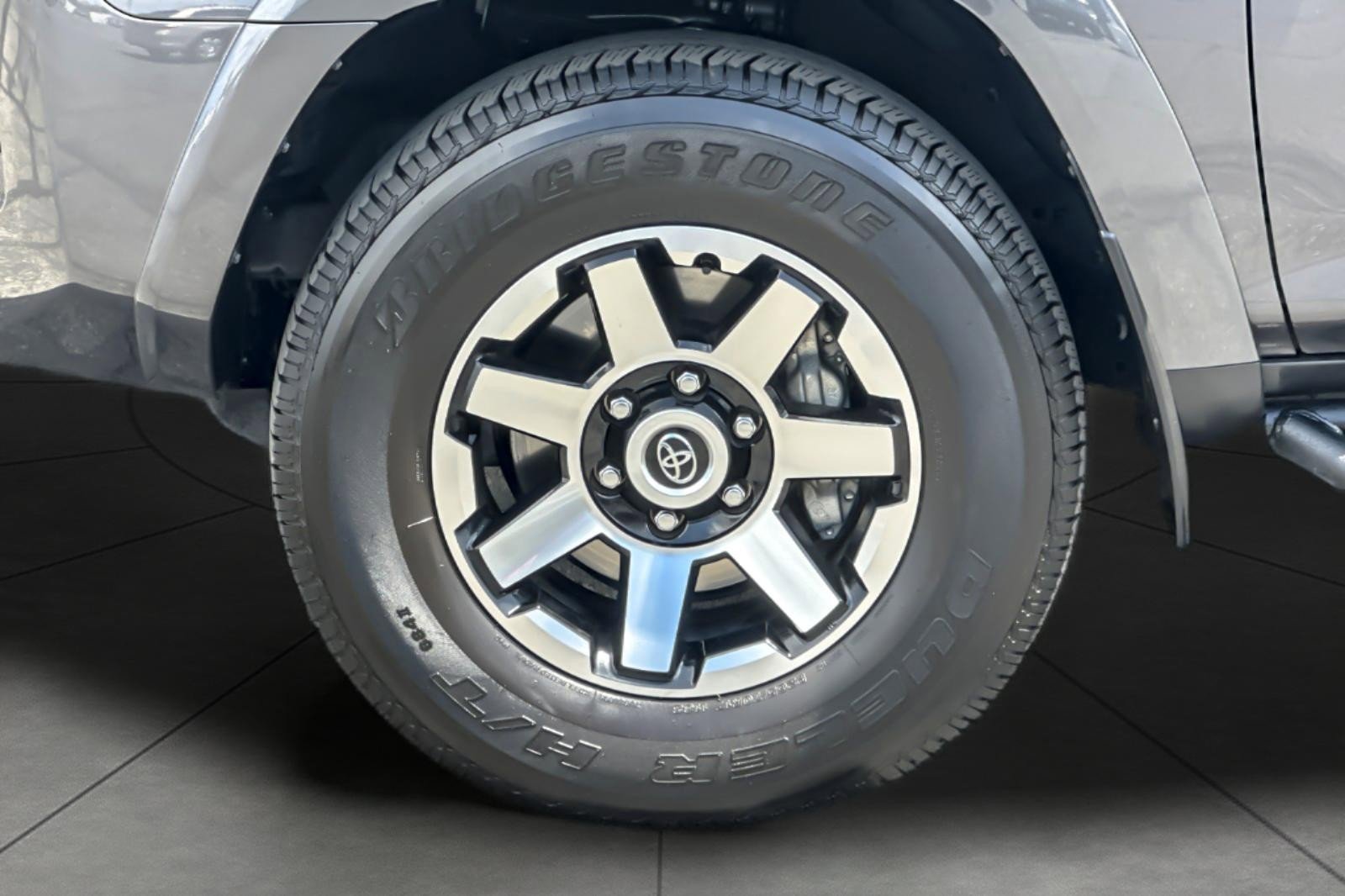 Used 2023 Toyota 4Runner TRD Off-Road Premium w/ Off Road Premium Plus Package AWD/4WD image 26