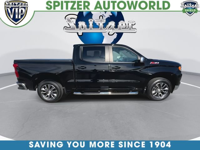 Used 2022 Chevrolet Silverado 1500 LT AWD/4WD image 9