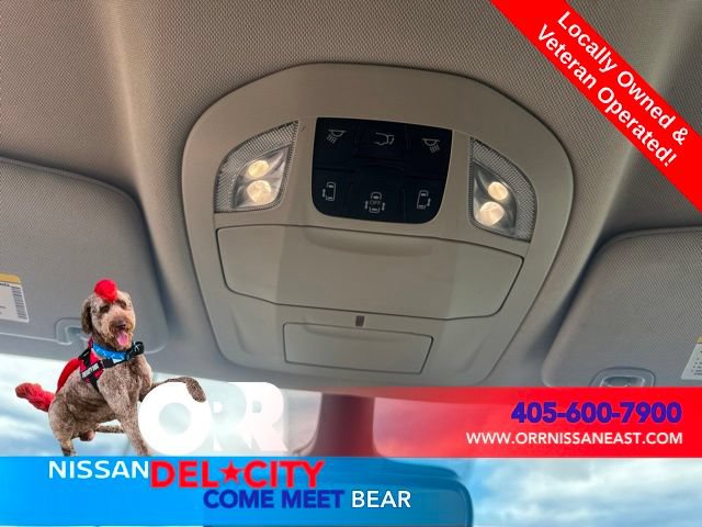 Used 2023 Chrysler Voyager LX FWD image 28