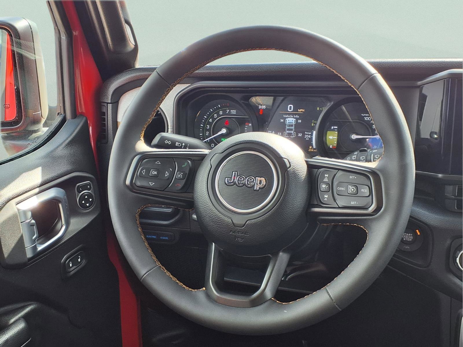 Used 2024 Jeep Wrangler Willys AWD/4WD image 11
