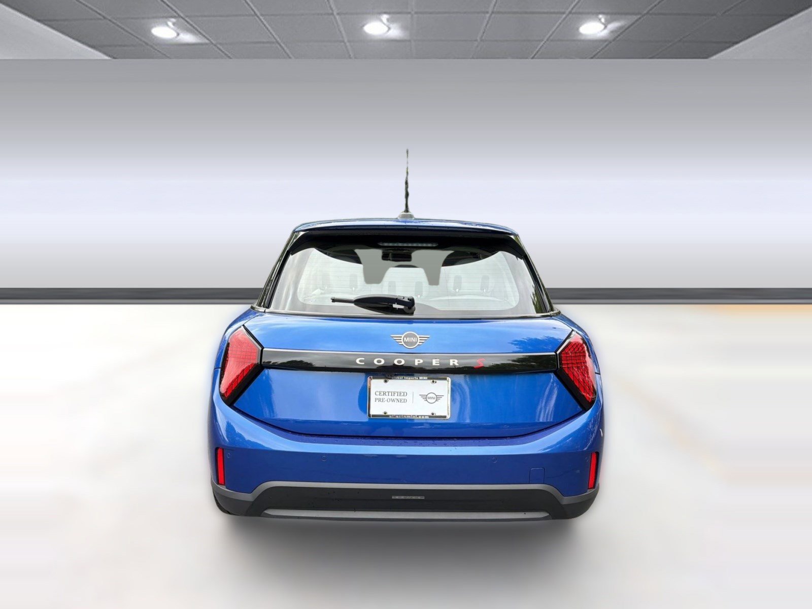 Certified 2025 MINI Cooper S FWD image 6