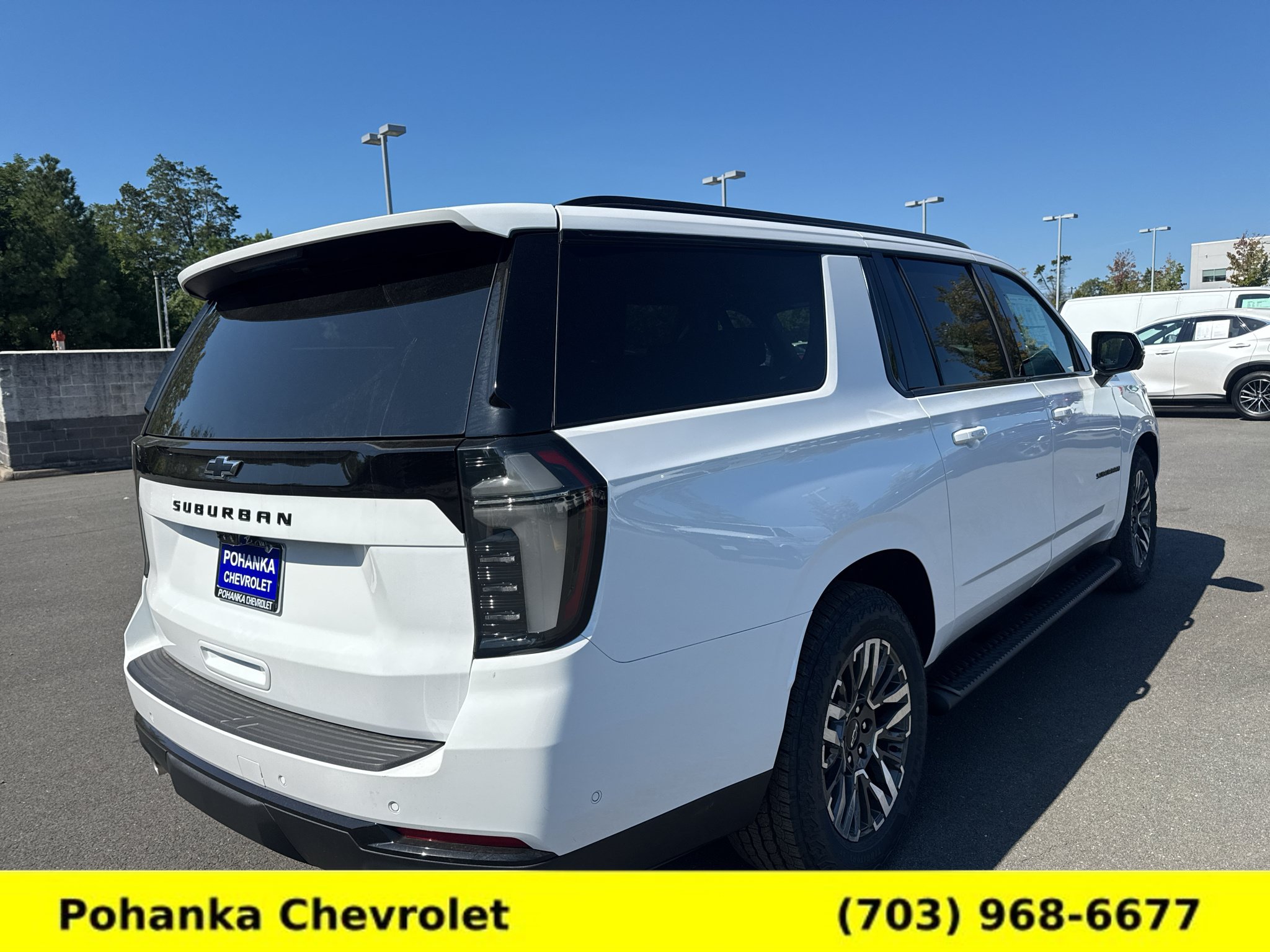 New 2026 Chevrolet Suburban Z71 w/ Z71 Off-Road Package AWD/4WD image 7
