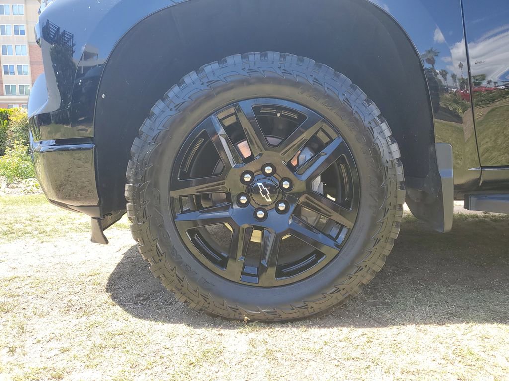 Used 2023 Chevrolet Silverado 1500 RST w/ Convenience Package II AWD/4WD image 7