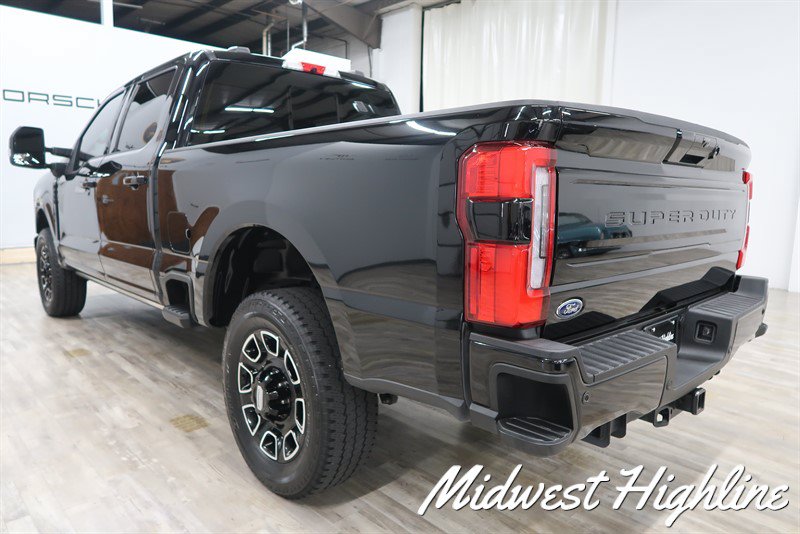 Used 2025 Ford F350 Platinum w/ FX4 Off-Road Package AWD/4WD image 18