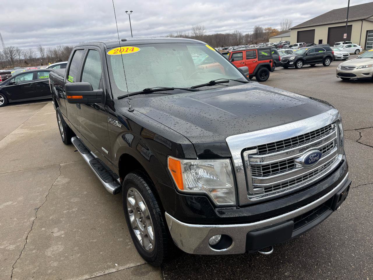 Used 2014 Ford F150 XLT w/ Equipment Group 302A Luxury AWD/4WD image 3