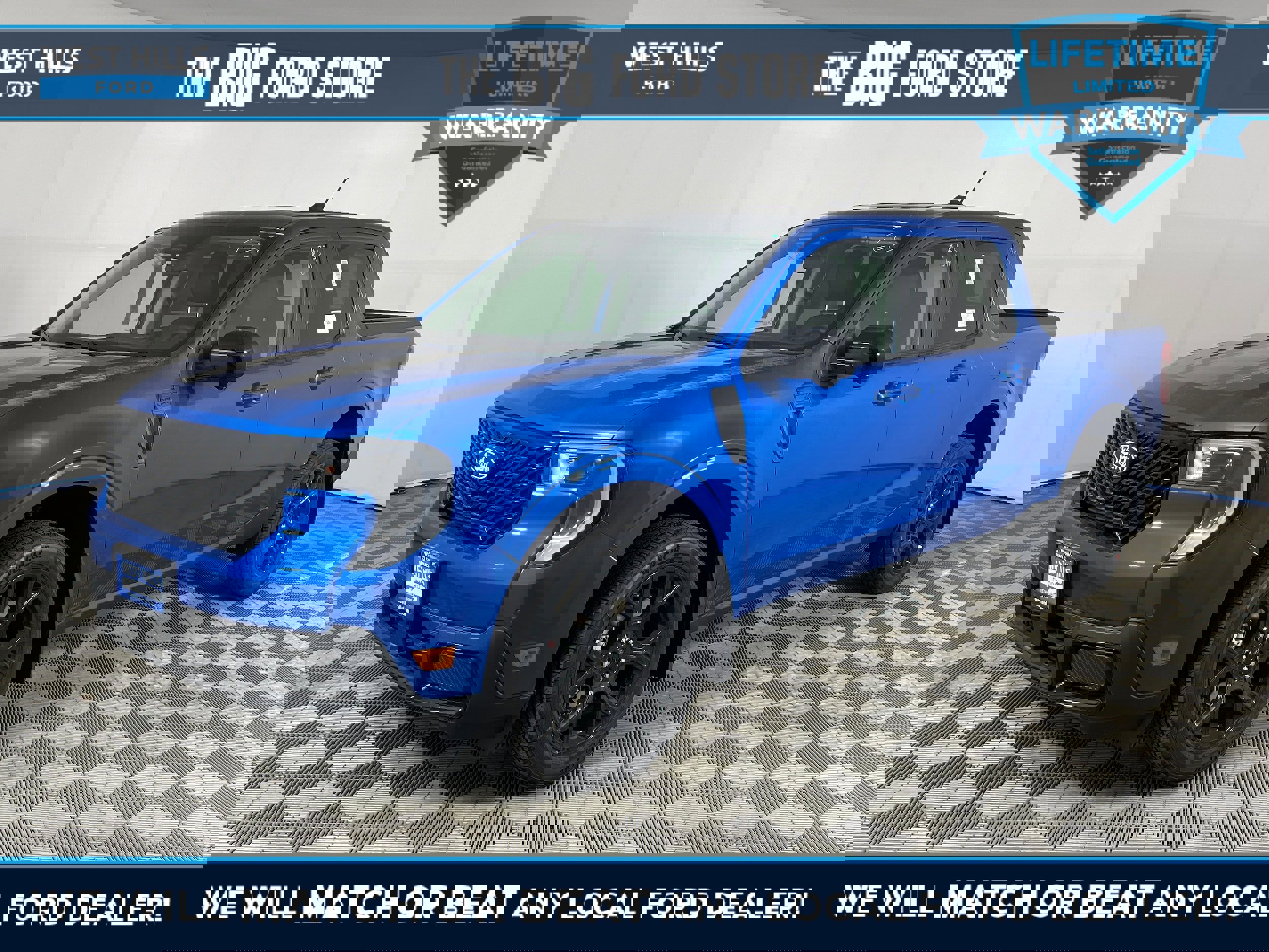 New 2025 Ford Maverick Lariat w/ Black Appearance Package image 1