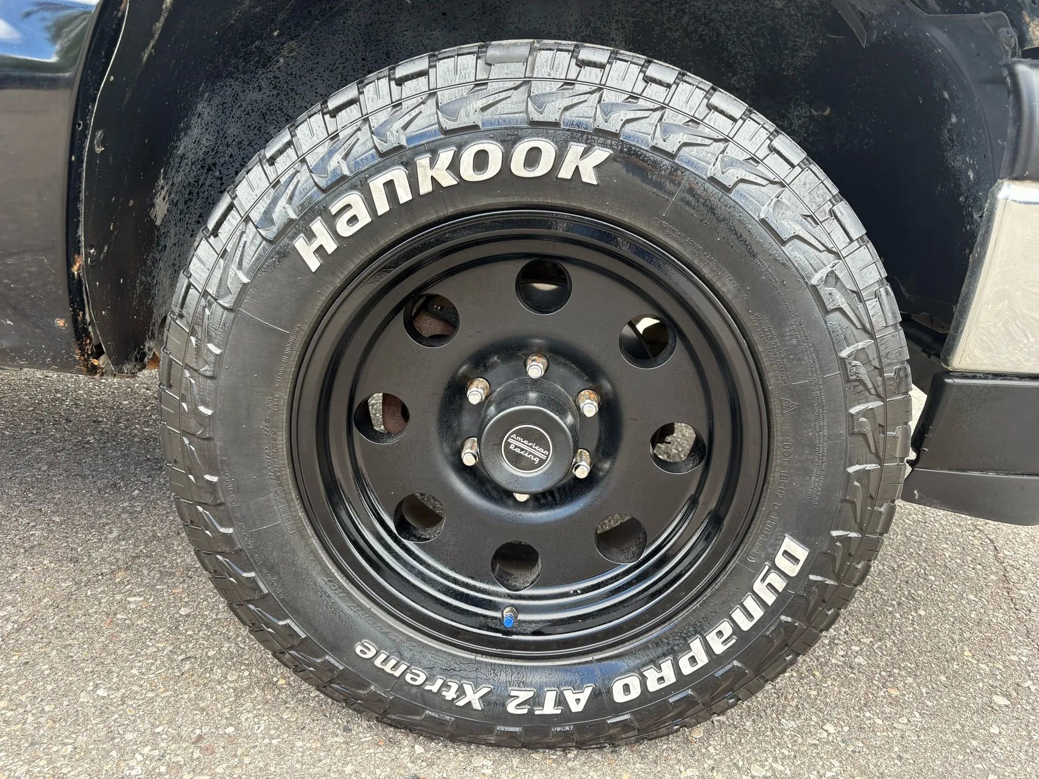 Used 2005 Chevrolet Avalanche Z71 w/ Preferred Equipment Group image 38