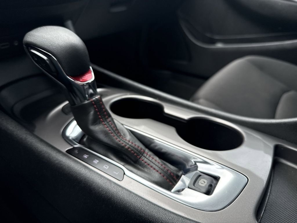 Used 2025 Chevrolet Malibu RS w/ LPO, Floor Liner Package image 21