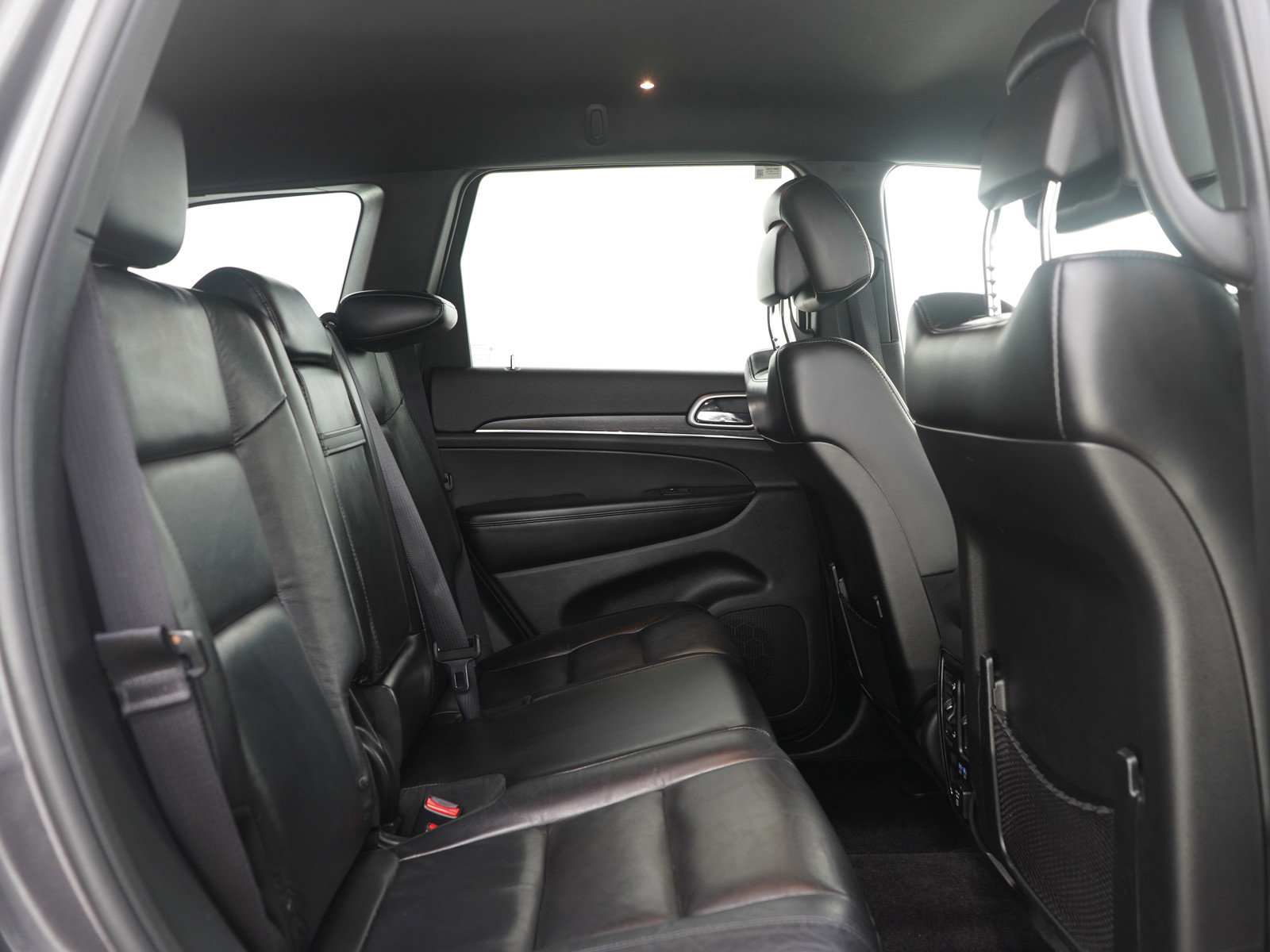 Used 2018 Jeep Grand Cherokee Limited w/ Trailer Tow Group IV image 14