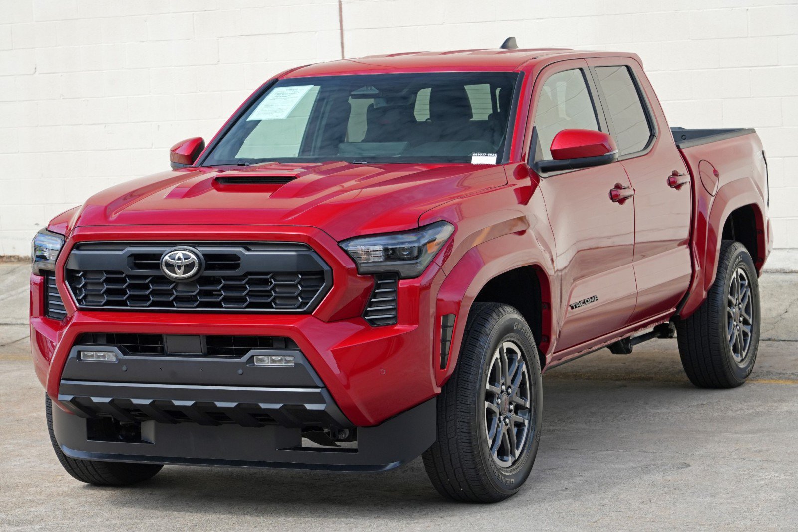 Used 2025 Toyota Tacoma TRD Sport w/ TRD Sport Upgrade Package AWD/4WD image 49