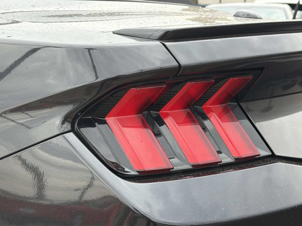 Certified 2024 Ford Mustang Premium RWD image 8
