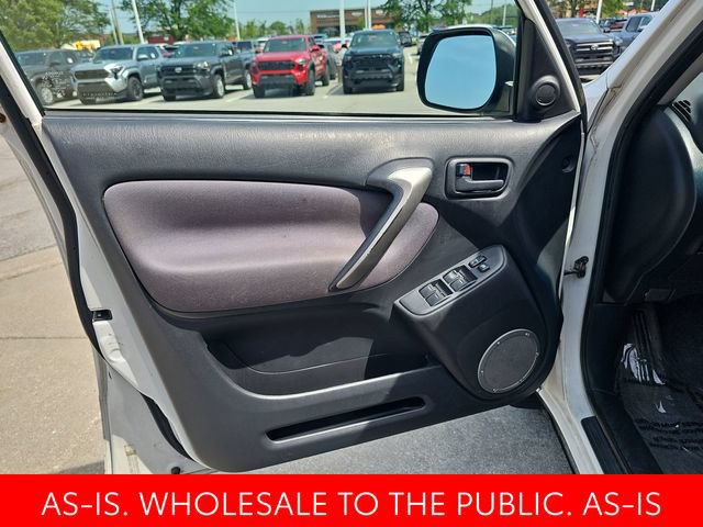 Used 2004 Toyota RAV4 2WD image 11