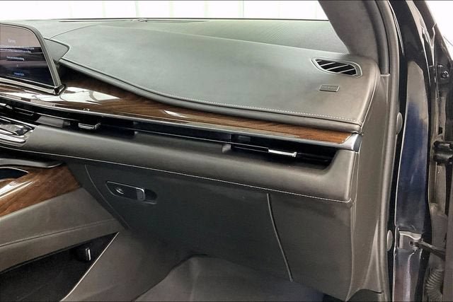 Used 2023 Cadillac Escalade Sport Platinum AWD/4WD image 18