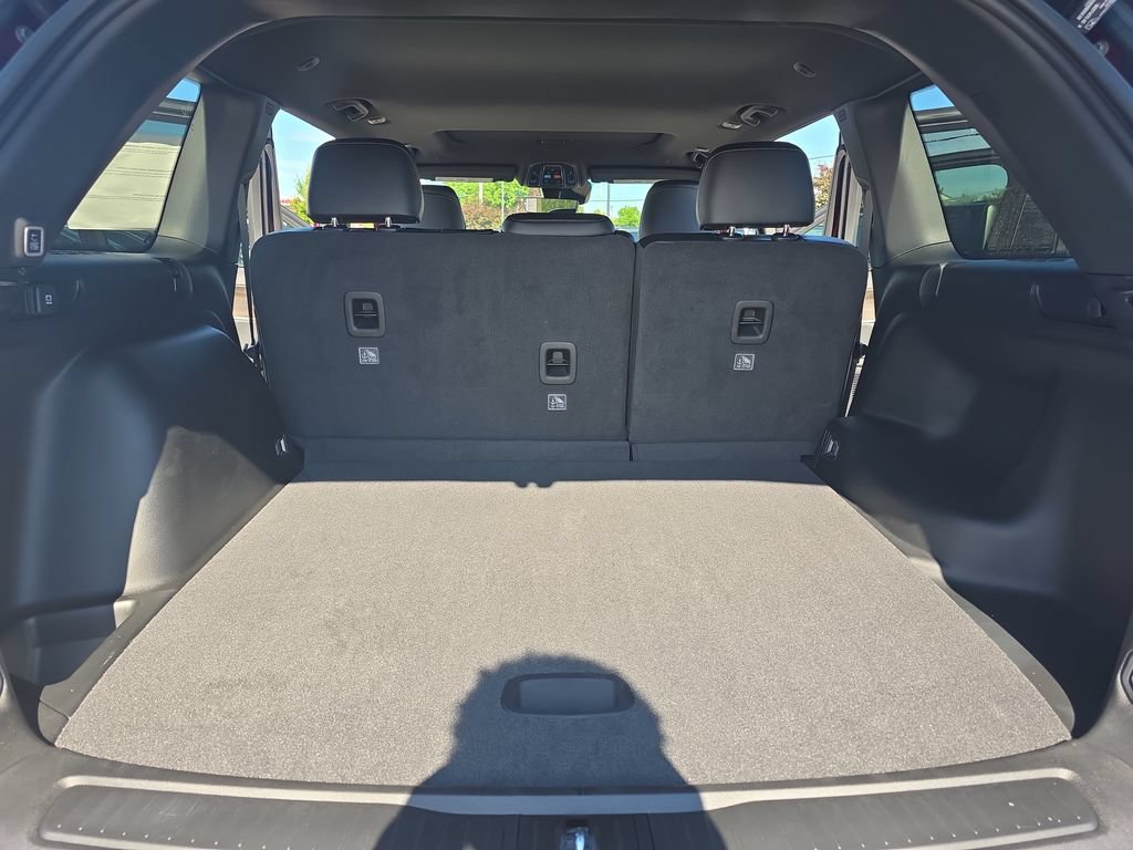 New 2026 Jeep Grand Cherokee Altitude AWD/4WD image 12