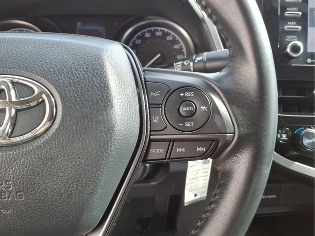 Used 2023 Toyota Camry SE image 17