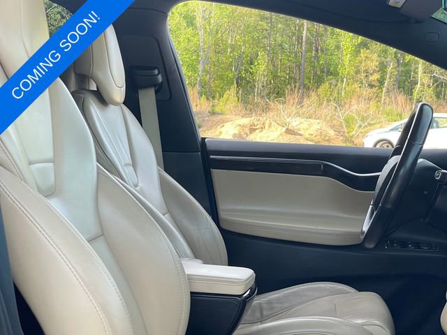 Used 2017 Tesla Model X 75D image 6