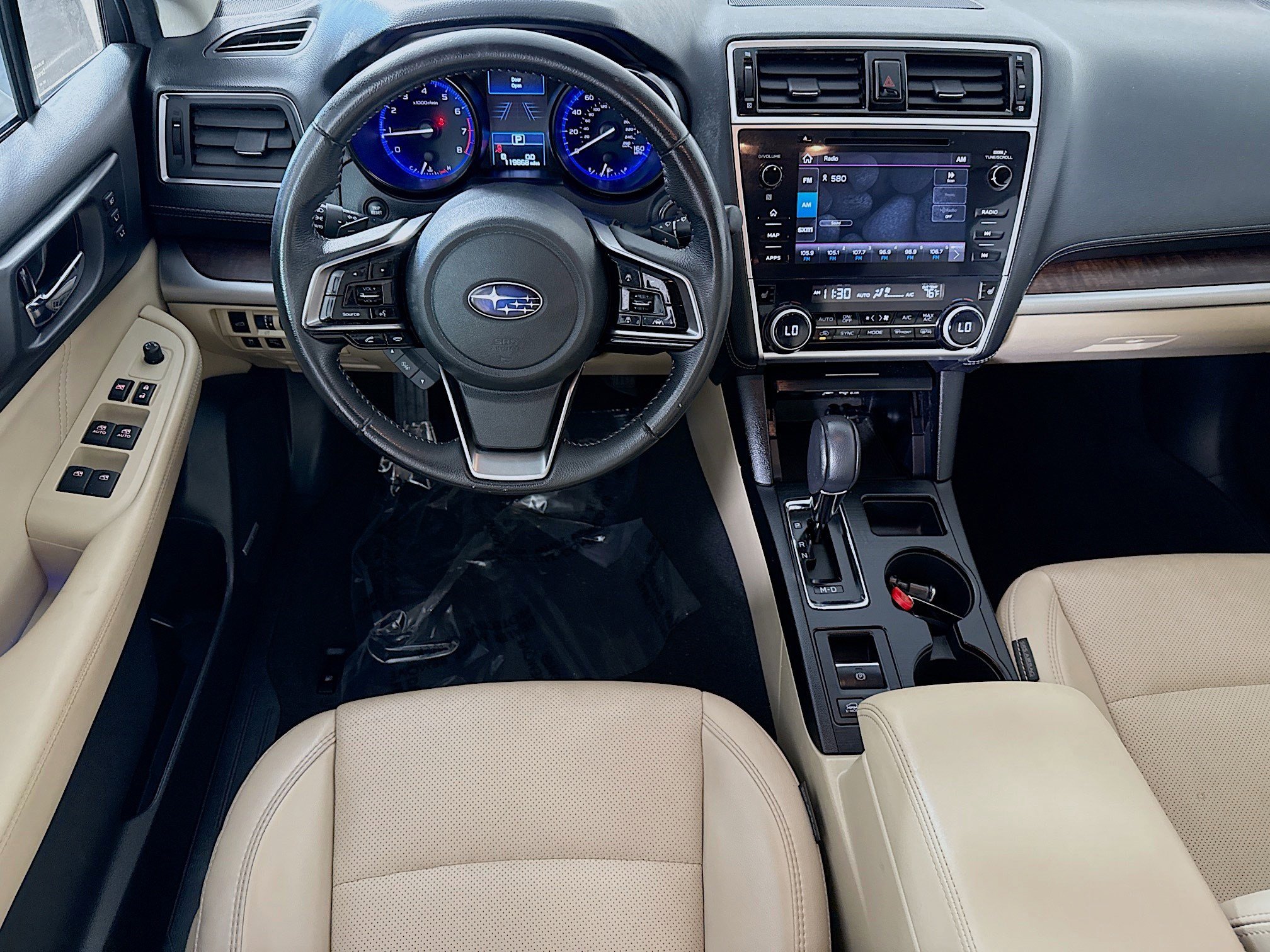 Used 2019 Subaru Outback 3.6R Limited AWD/4WD image 17