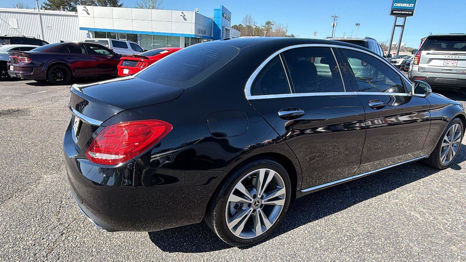 Used 2018 Mercedes-Benz C 300 Sedan image 5