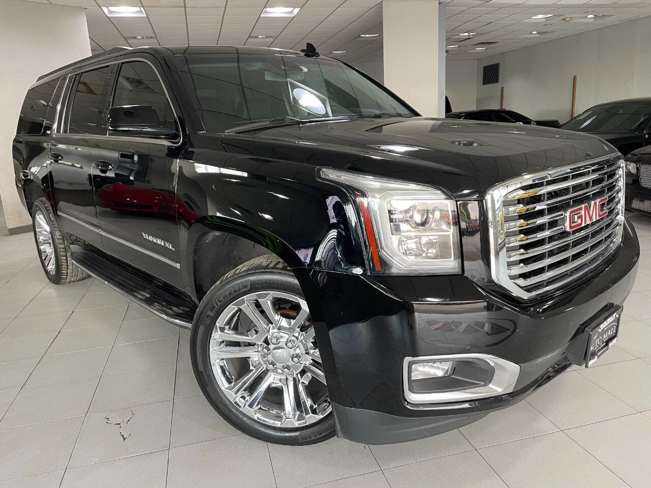Used 2019 GMC Yukon XL SLT w/ Premium Edition