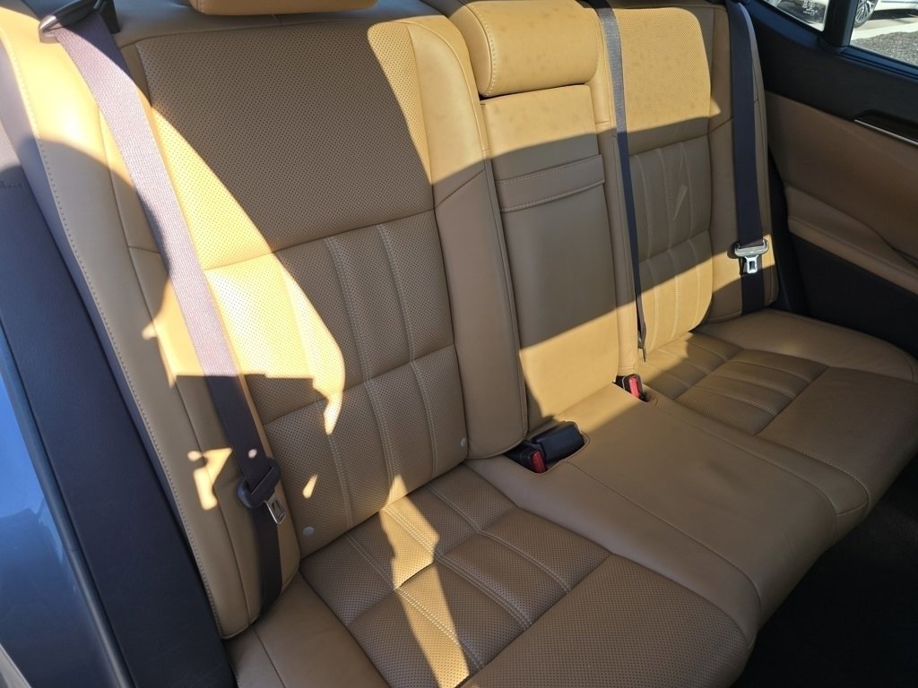 Used 2016 Lexus ES 350 w/ Ultra Luxury Package image 28