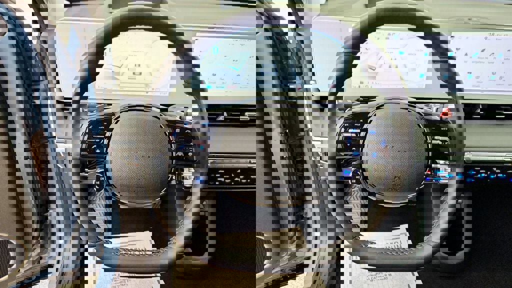 Used 2024 Hyundai Ioniq 5 Limited RWD image 13