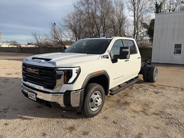 New 2026 GMC Sierra 3500 Pro w/ Convenience Package image 2