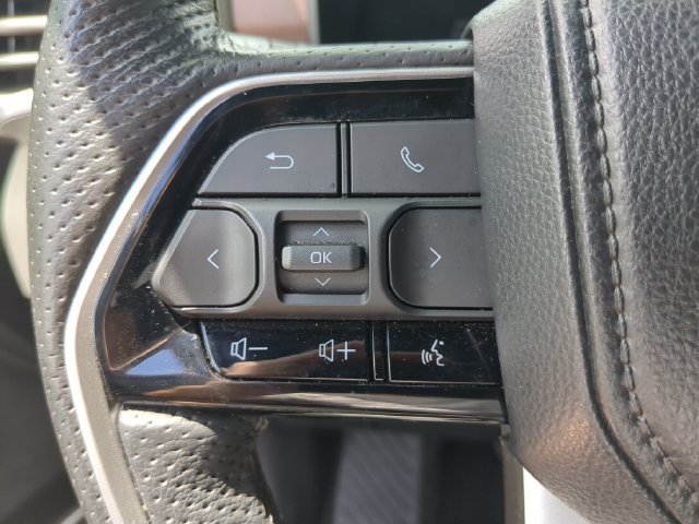 Used 2024 Toyota Tundra Capstone AWD/4WD image 32