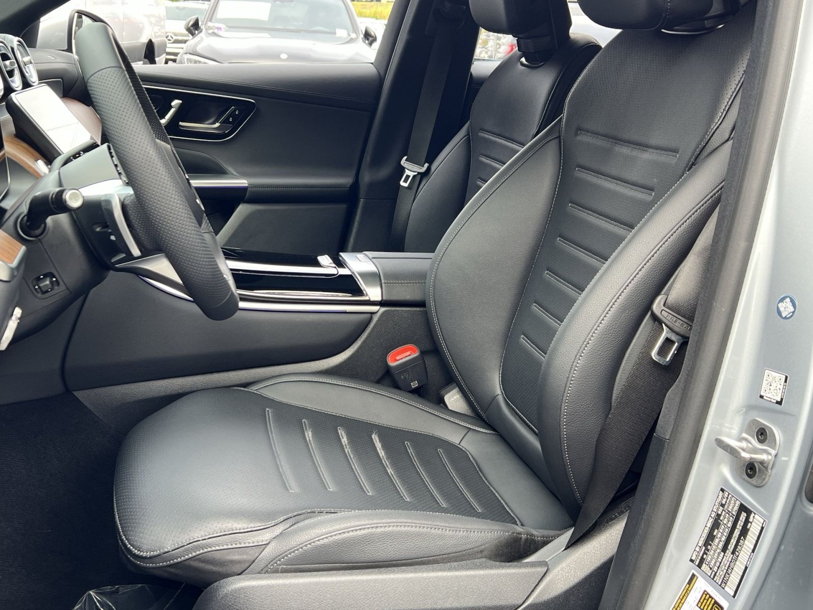 Certified 2026 Mercedes-Benz GLC 300 4MATIC image 18