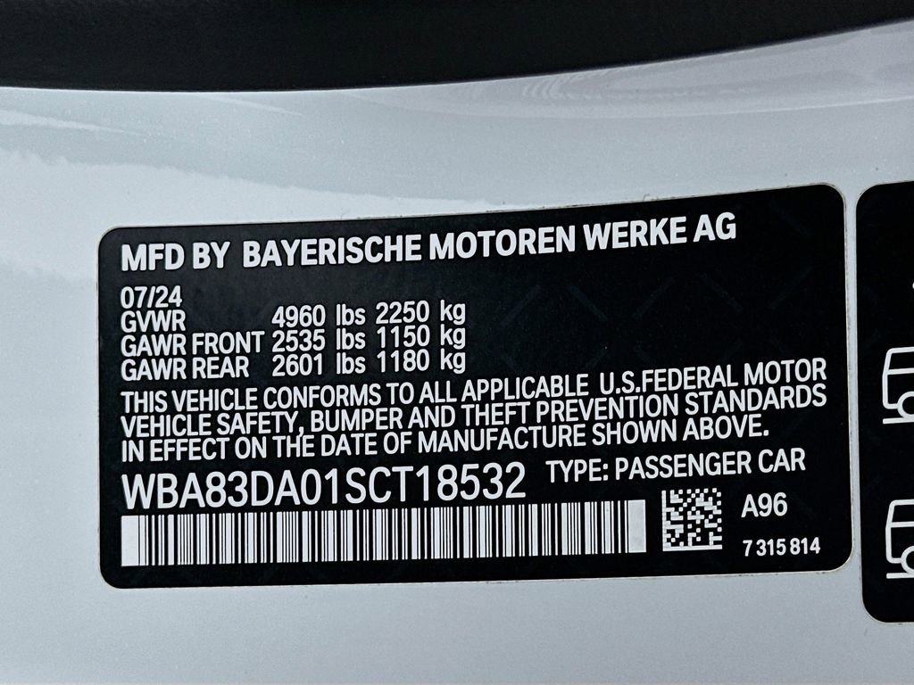 Used 2025 BMW 440i xDrive Coupe w/ Parking Assistance Package image 33