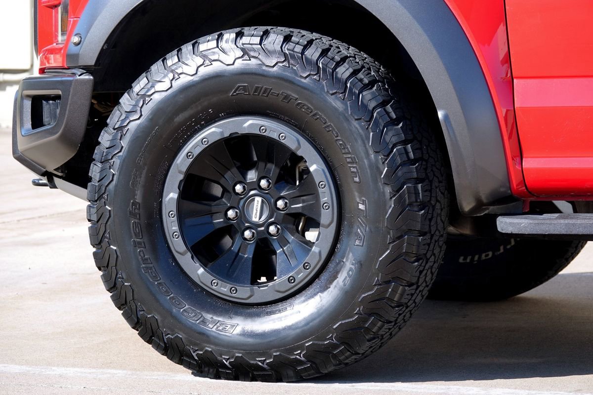 Used 2018 Ford F150 Raptor w/ Equipment Group 802A Luxury AWD/4WD image 25