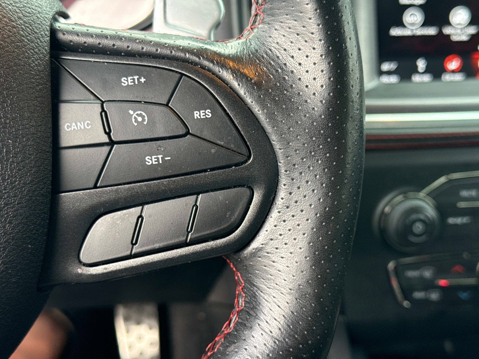 Used 2019 Dodge Charger SRT Hellcat w/ Harman/Kardon Audio Group image 19